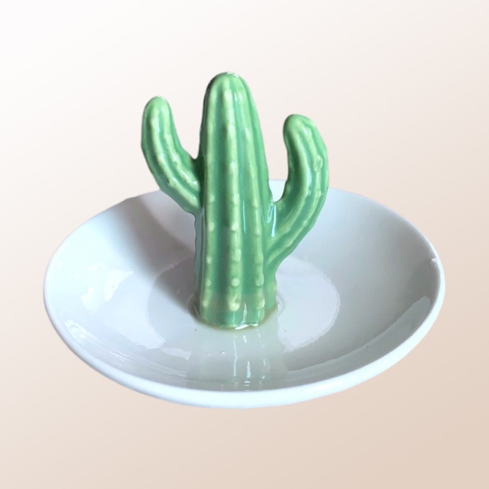Decorative Ceramic Cactus Ring Tray NWT - Picture 2 of 7